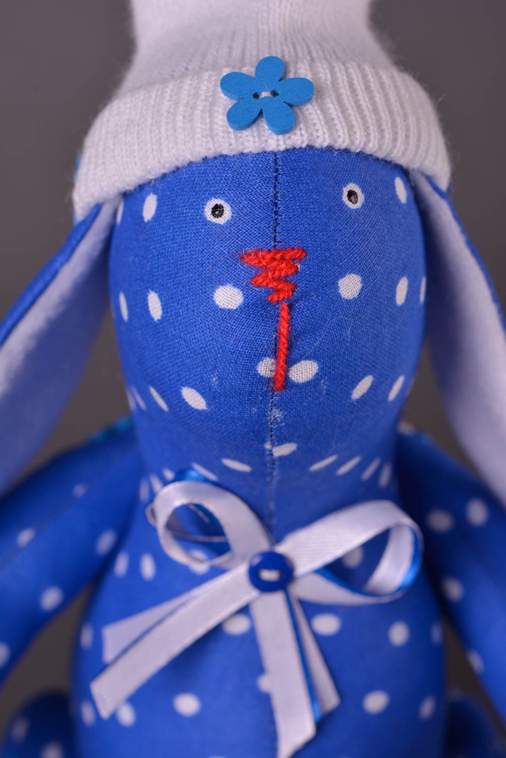 Jouet en tissu fait main Jouet lapin bleu Cadeau bébé Décoration peluche photo 4
