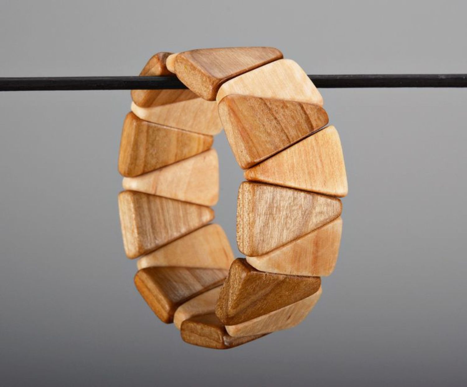 Beige walnut wood bracelet Harmony photo 3