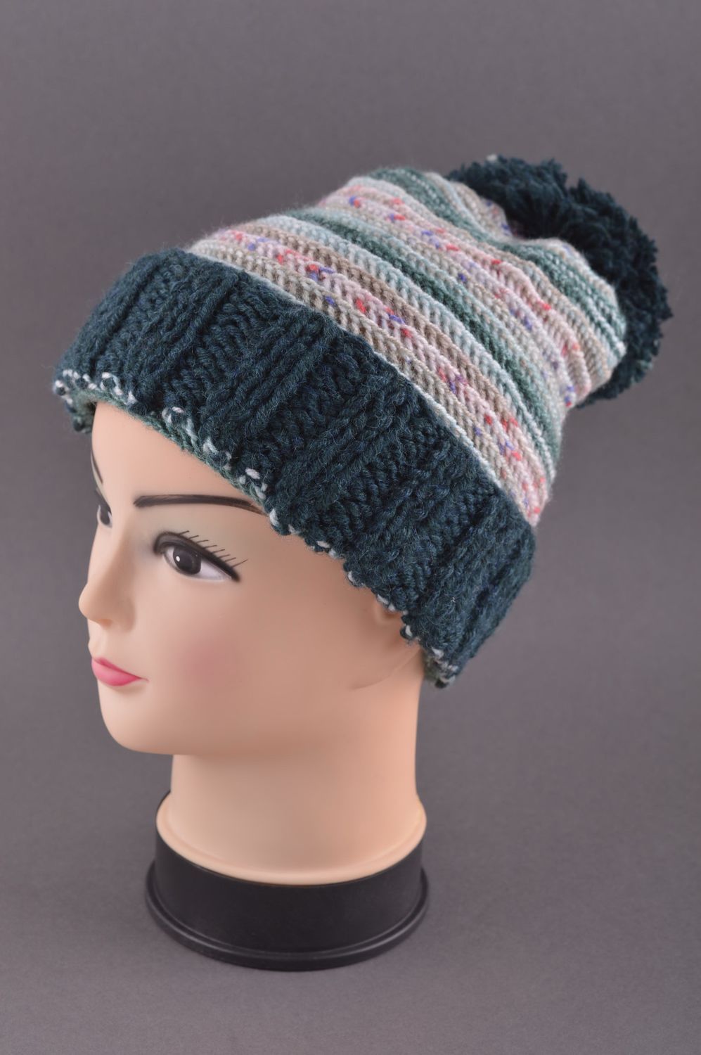 Handmade Damenmütze Winter Mütze mit Bommel Geschenke Ideen Accessoire Damen foto 1