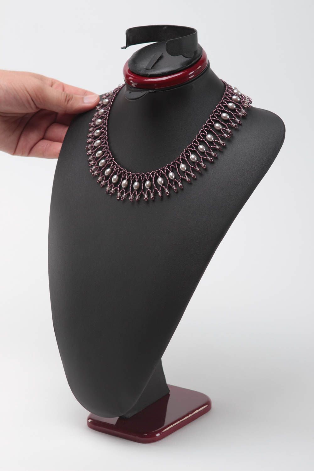 Ожерелье из бисера и керамических бусин ручной работы авторское ажурное фото 5