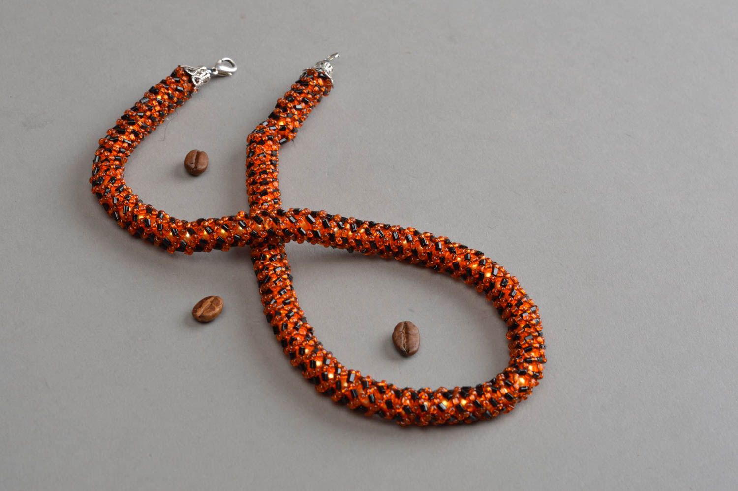 Collier spirale Bijou fait main Cadeau femme stylé de design perles fantaisie photo 1