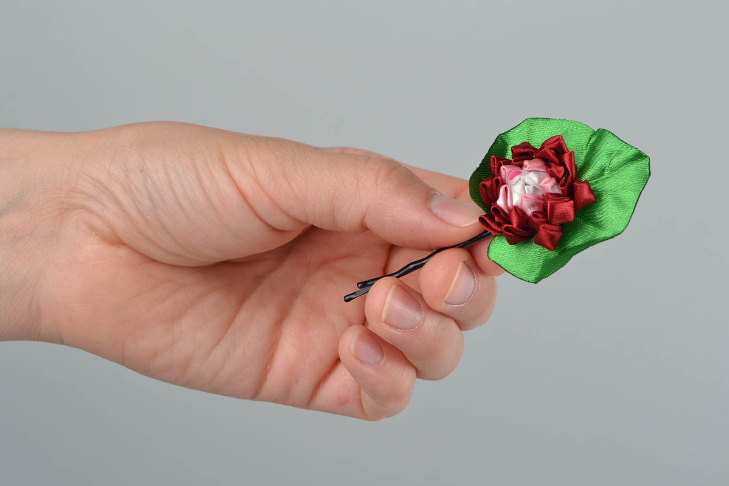 Beautiful handmade satin ribbon flower bobby pin kanzashi Flower and Leaf photo 2