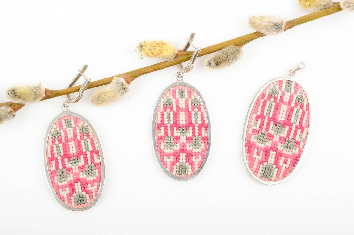 Handmade Accessoires für Damen Ketten Anhänger große Ohrringe Ethno Schmuck Set foto 5
