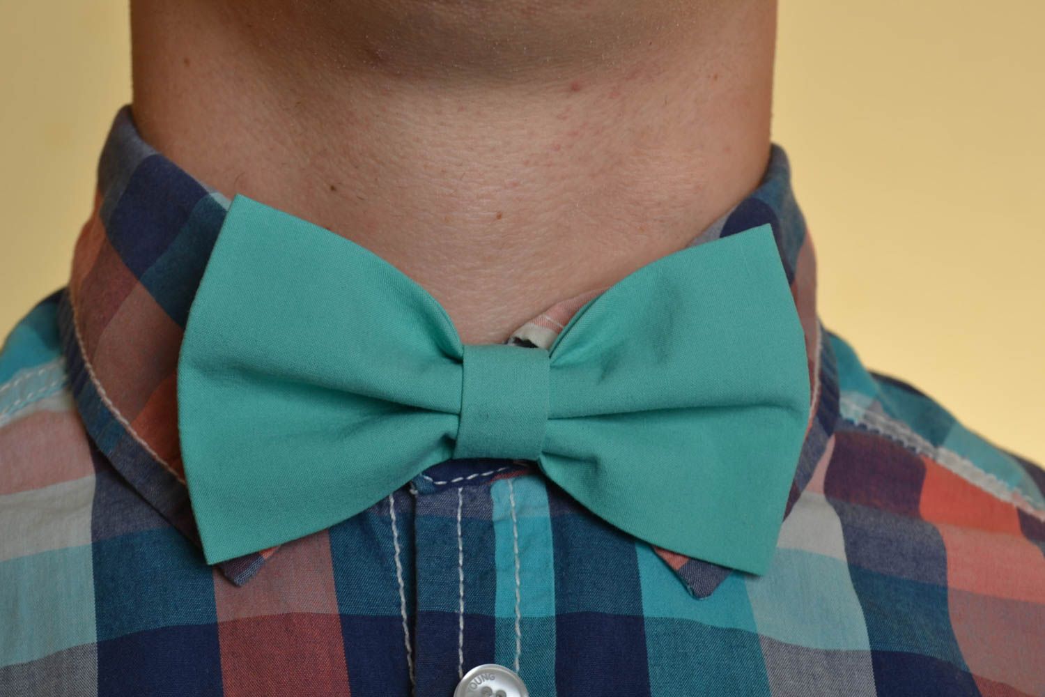 Handmade designer bow tie sewn of cotton fabric of mint color for boys photo 1