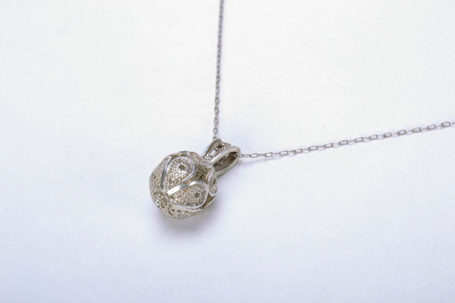 Pingente de prata para pescoço jóias de mulher feita à mão  foto 4