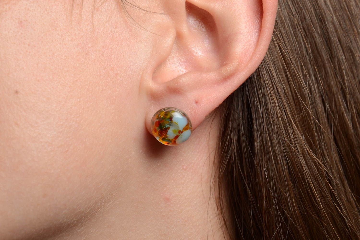 Boucles d'oreilles clous rondes en verre fusing faites main bijou original photo 2