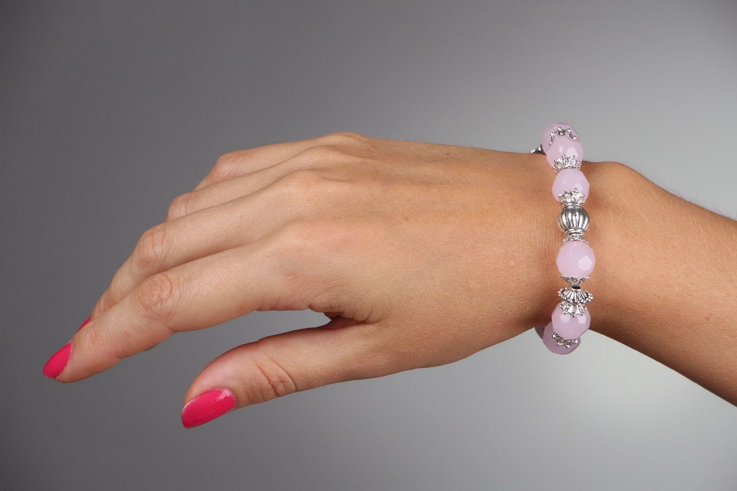 Bracelet with pink quartz and pendants on elastic band photo 5