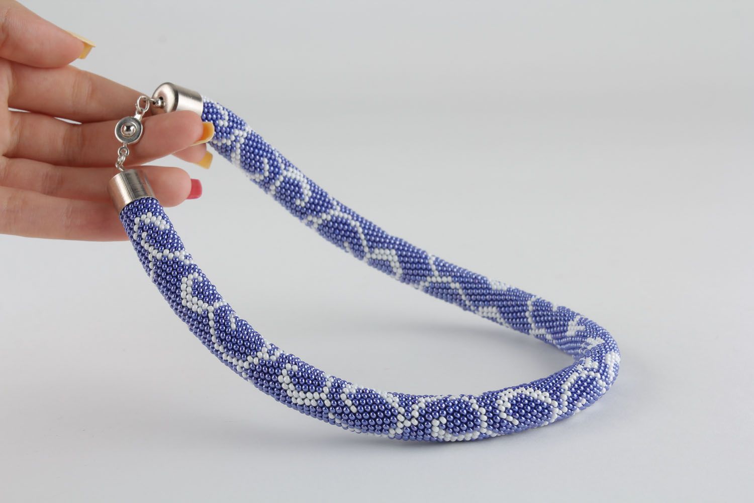 Blue beaded cord necklace photo 4