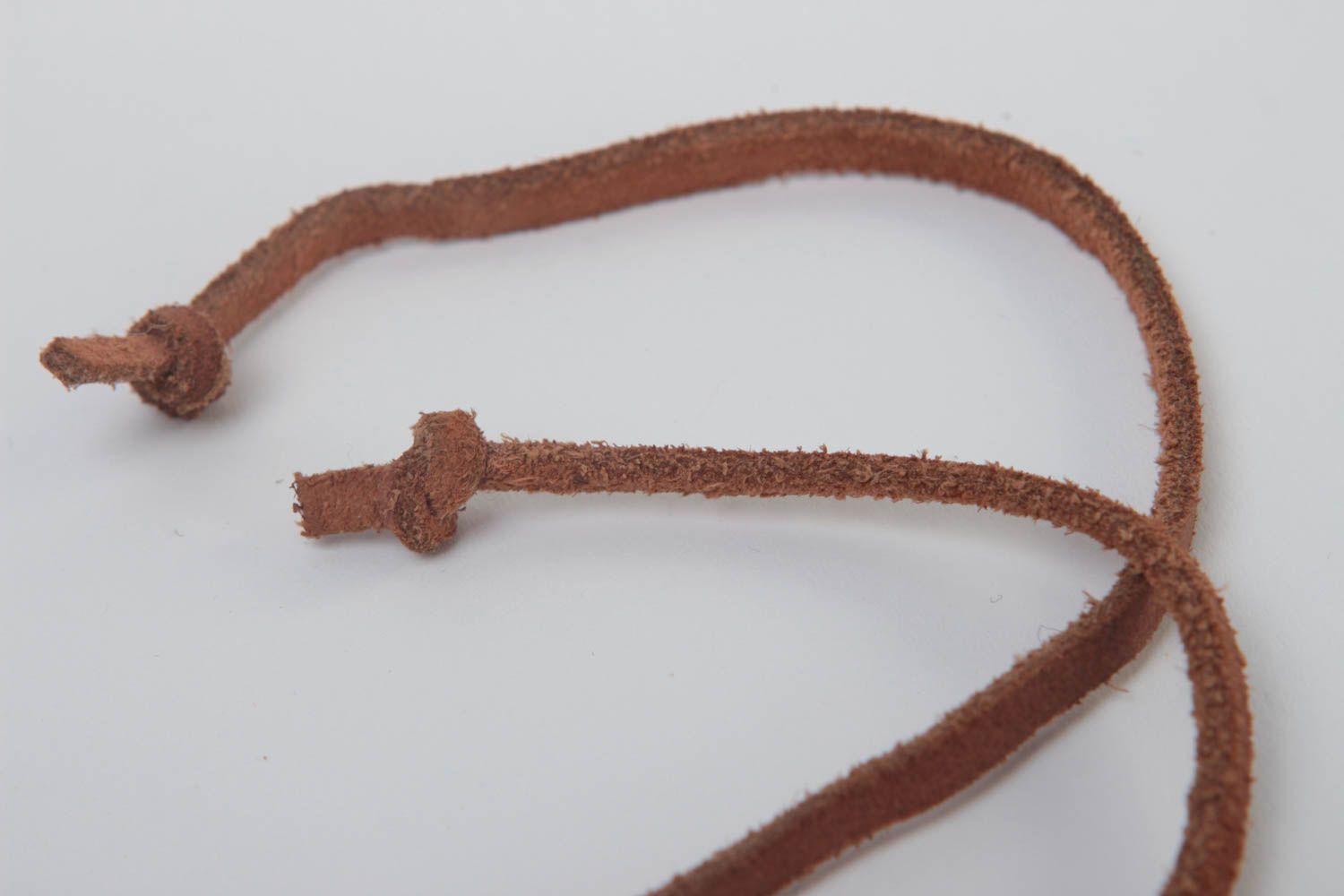 Handgemachter Schmuck dünnes Haarband Accessoires für Haare Schmuck aus Leder  foto 4