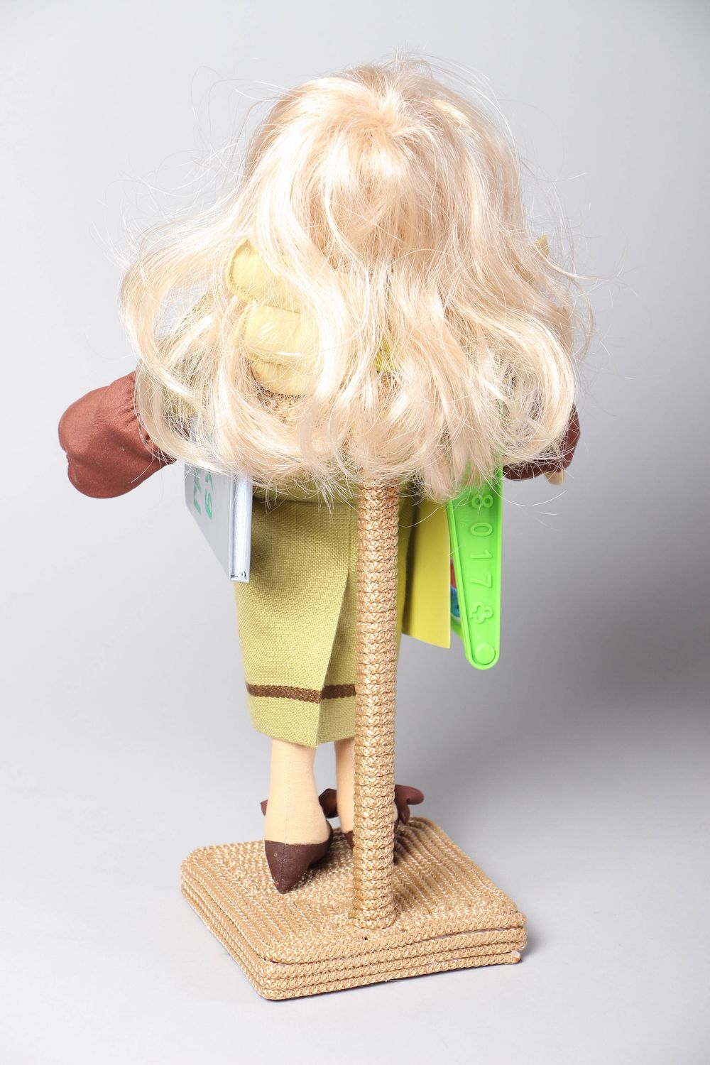 Тканевая кукла на подставке Бухгалтер фото 3