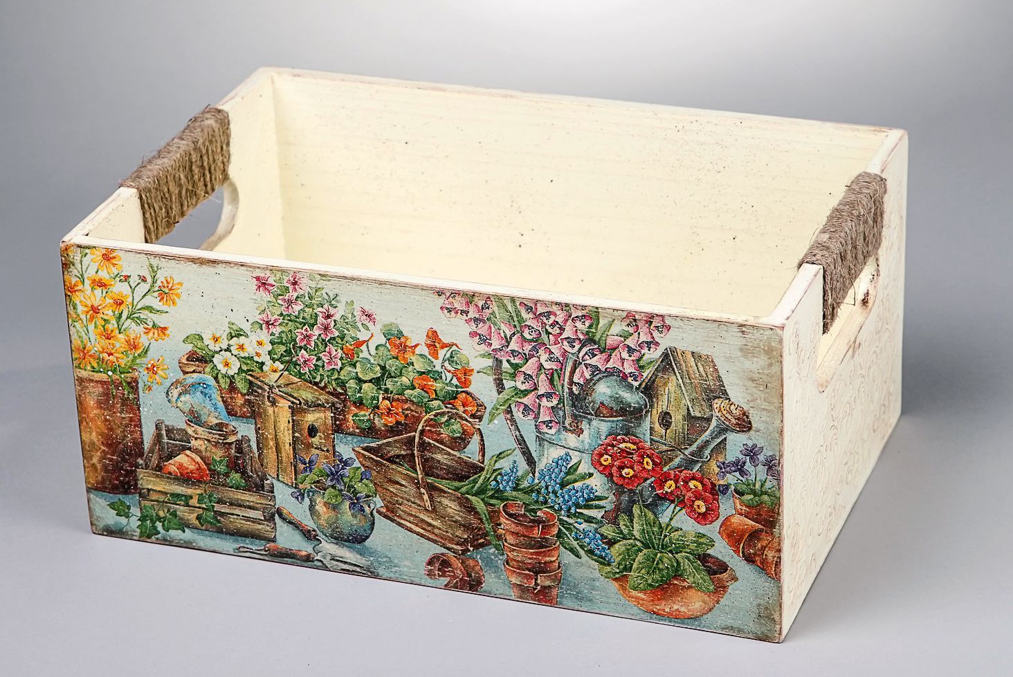 Box for needlework, made of wood, Still-life, decoupage photo 1