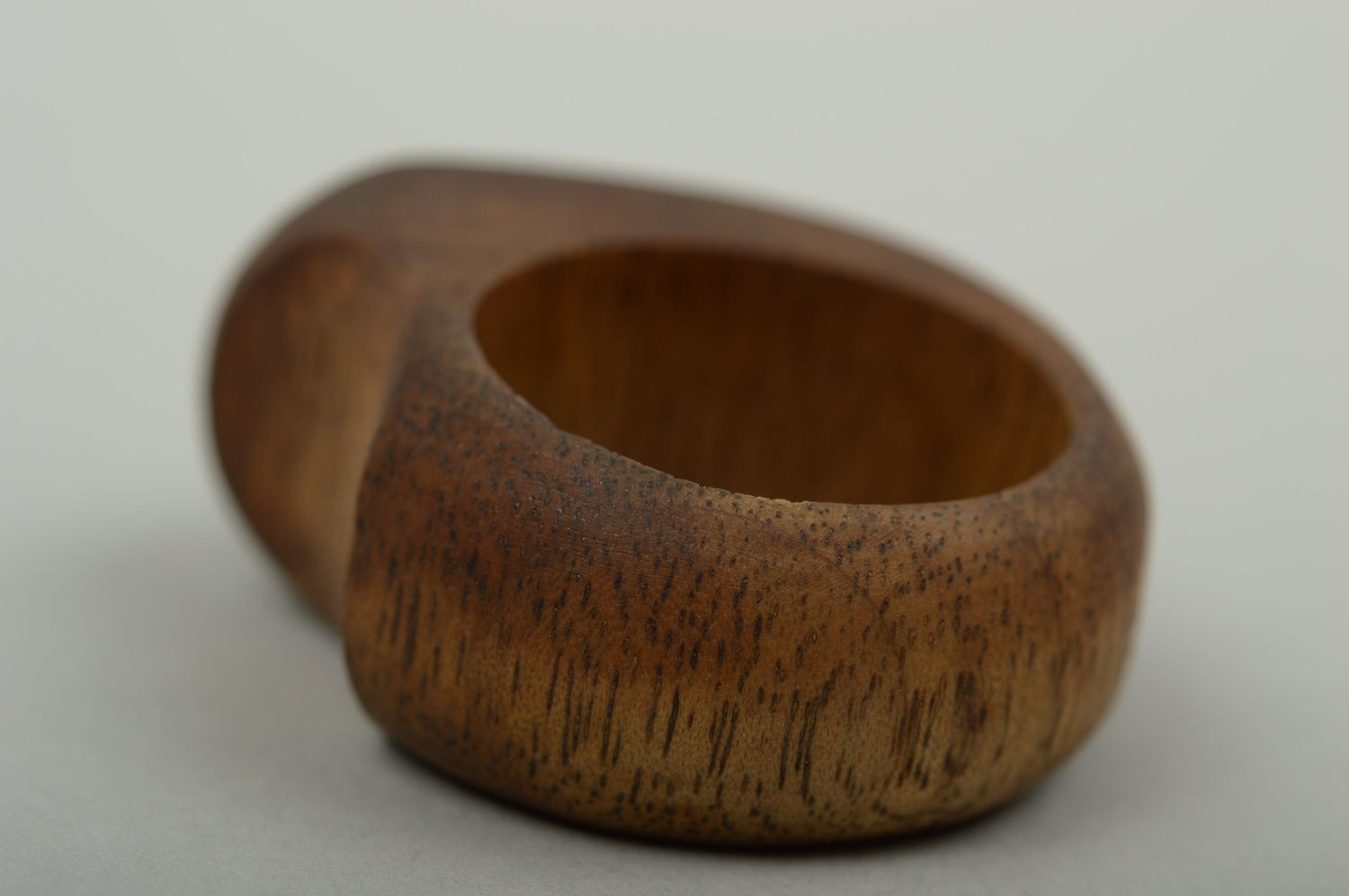 Украшение ручной работы кольцо из дерева с бусинками изделие из дерева фото 3