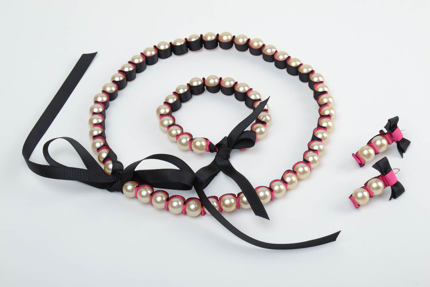 Handmade Schmuck Set aus Kugeln 3 Accessoires Armband Collier Ohrringe in Rosa foto 2