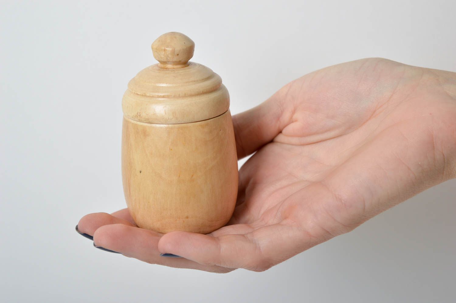 Pot à épices fait main Bocal à épices en bois avec couvercle Vaisselle originale photo 5