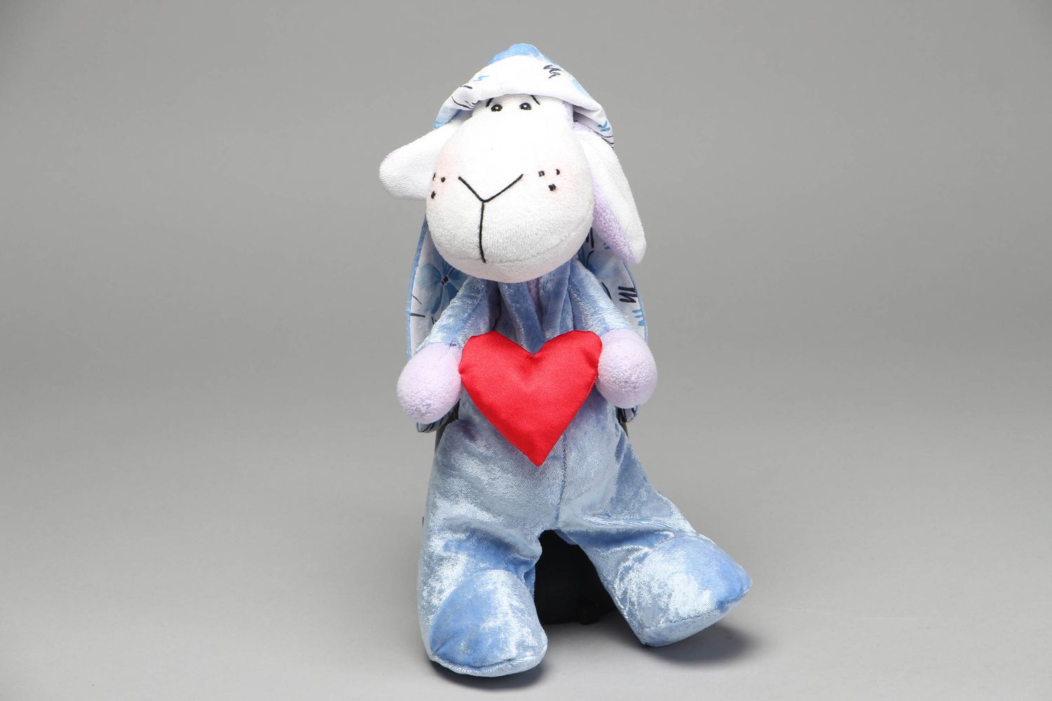 Handmade soft toy Sheep with Heart photo 1