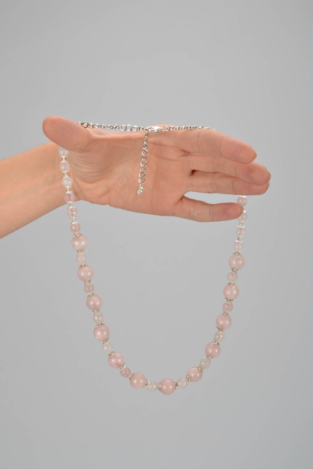 Beaded necklace with pink quartz photo 2