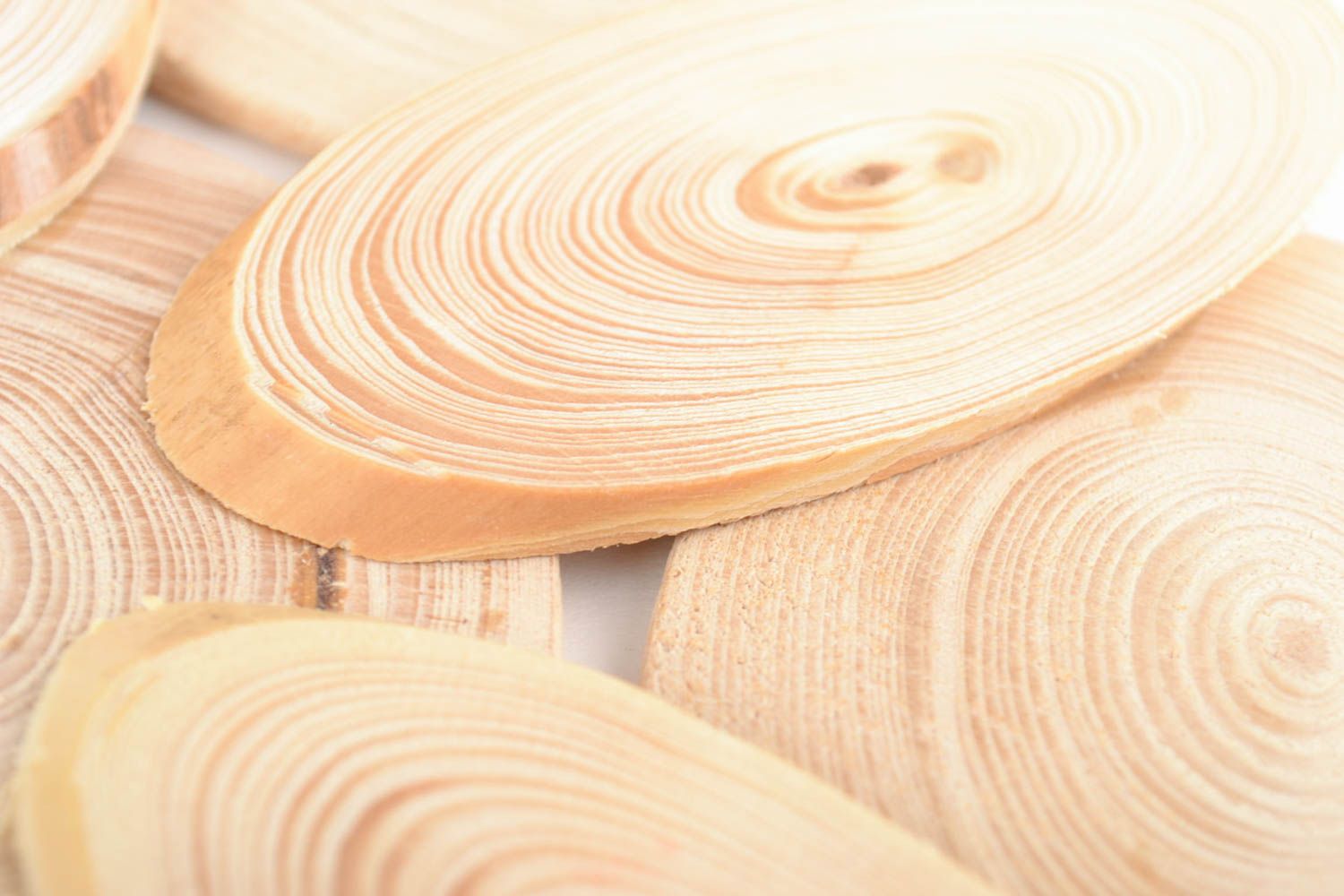 Handmade Untersetzer aus Holz für Heißes nicht groß hell in Küche nützlich schön foto 3