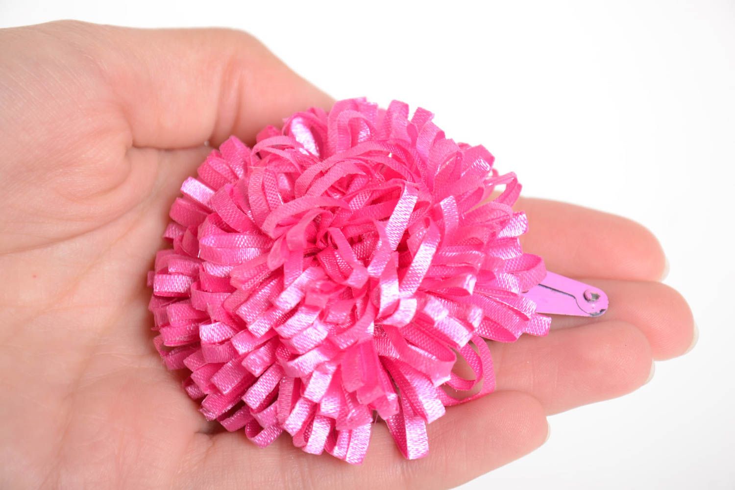 Gancho artesanal con flor rosada accesorio para el pelo regalo original foto 2