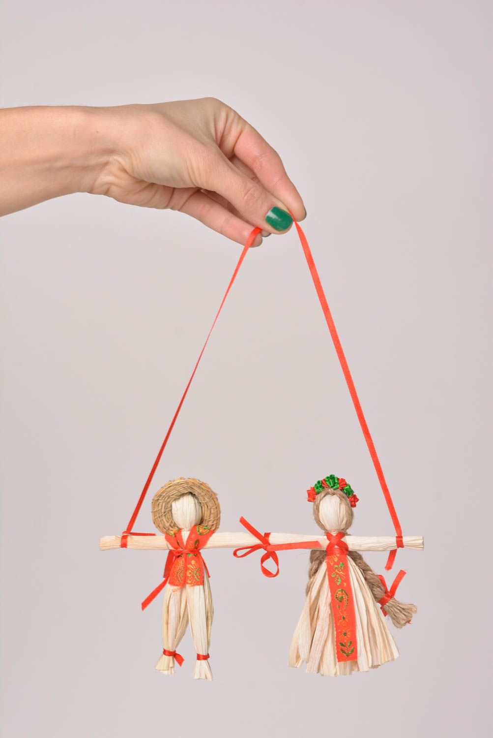 Handmade cute designer dolls natural Slavic amulet stylish dolls made of straw photo 2