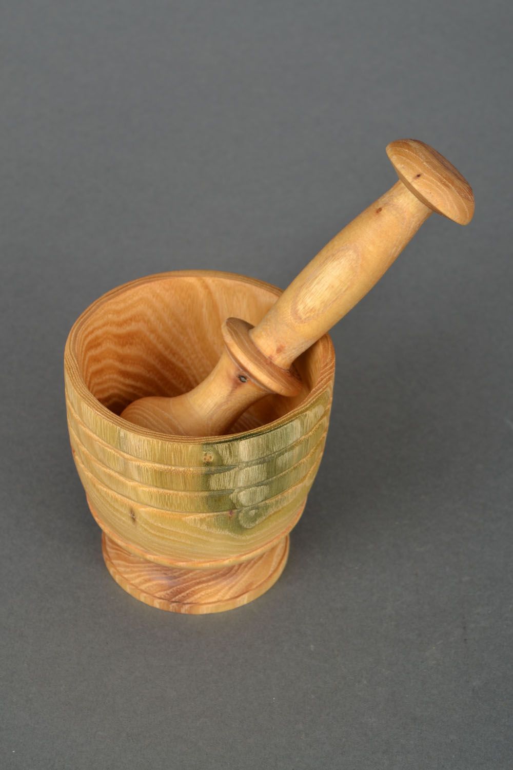 Wooden mortar and pestle photo 1