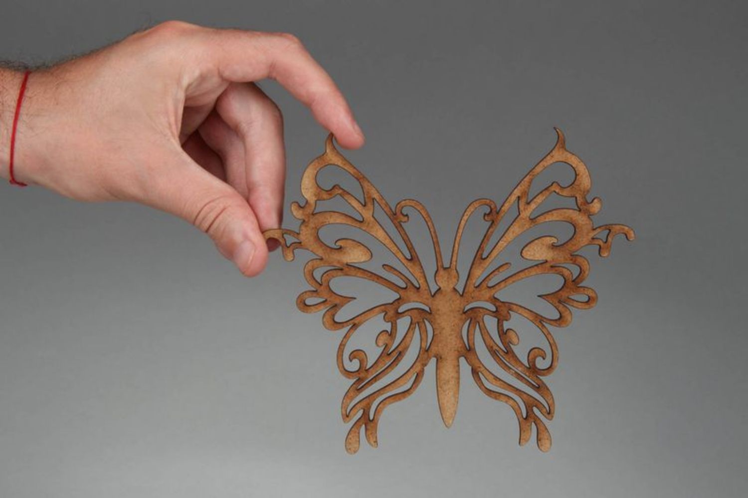 Chipboard aus Holzspanplatte Schmetterling foto 3