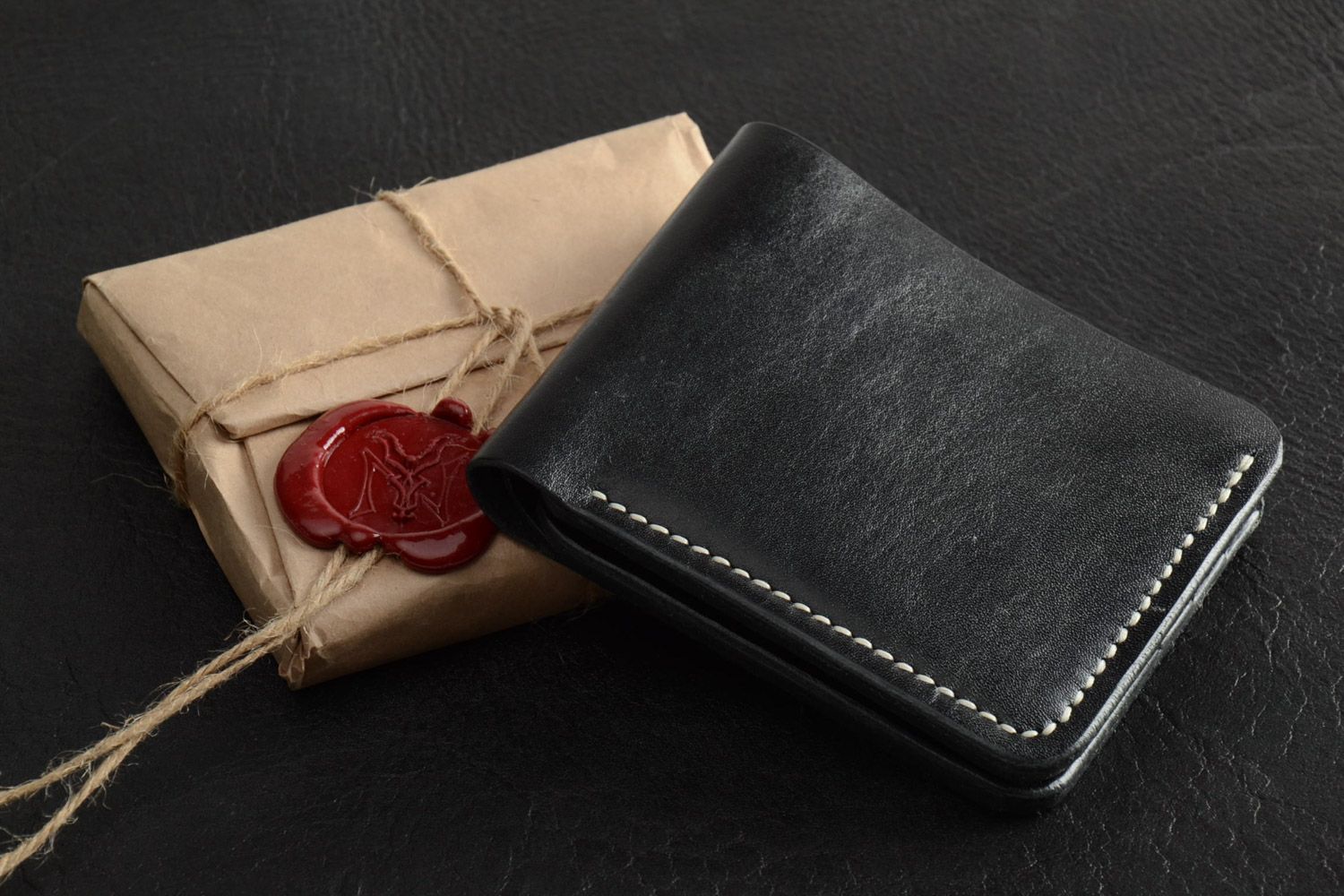 Handgemachte Brieftasche aus Leder schwarz mit sieben Abteilungen originell schön foto 1