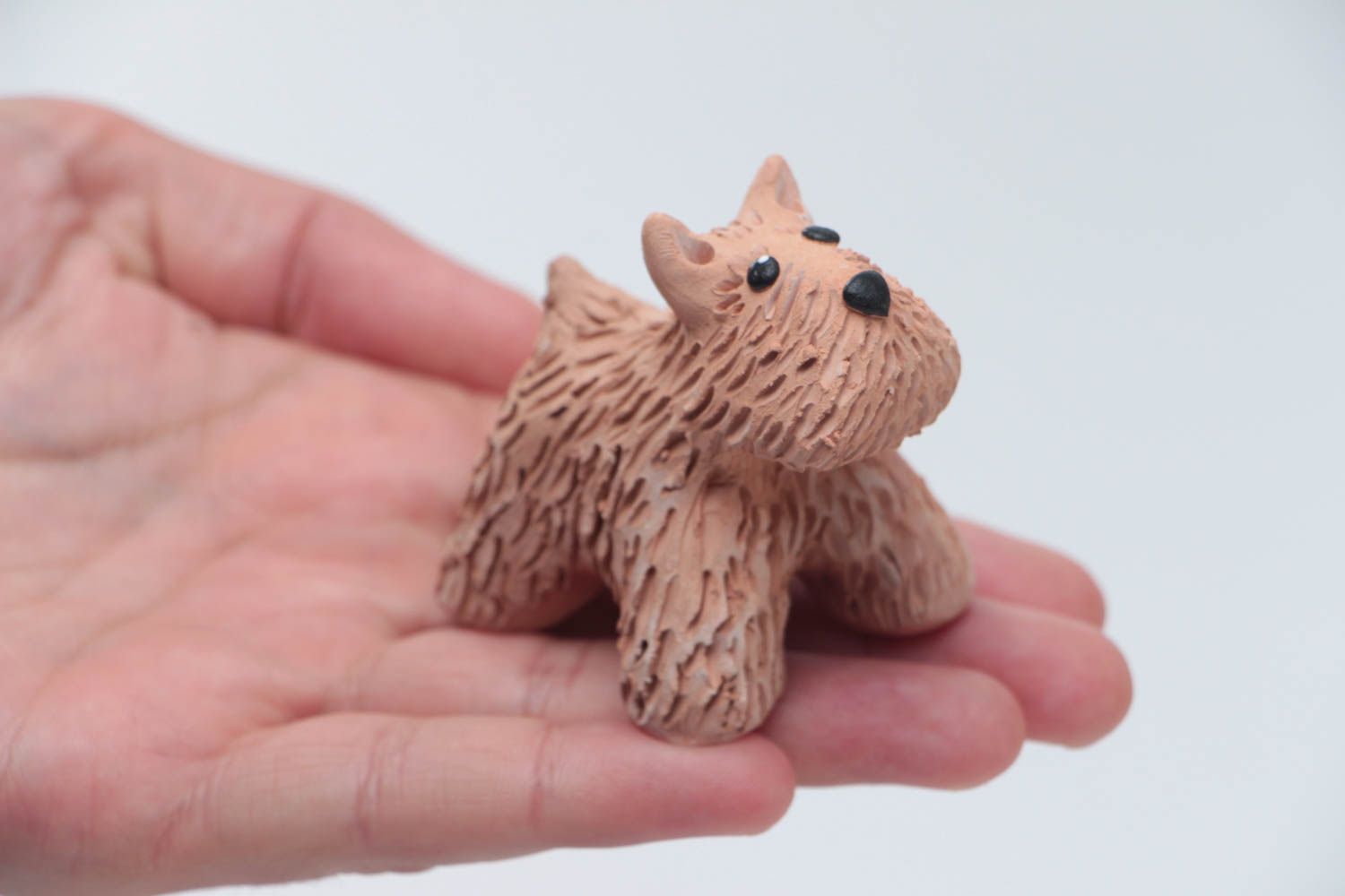 Kleine braune Deko Statuette aus Gips mit Bemalung Hund Künstler Handarbeit foto 5
