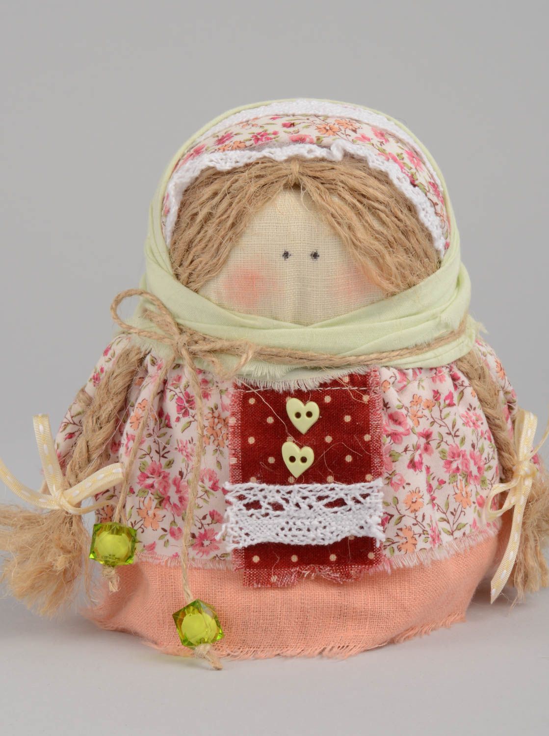 Künstlerische schöne grelle kleine Ethno Puppe aus Textil für Interieur handmade foto 2