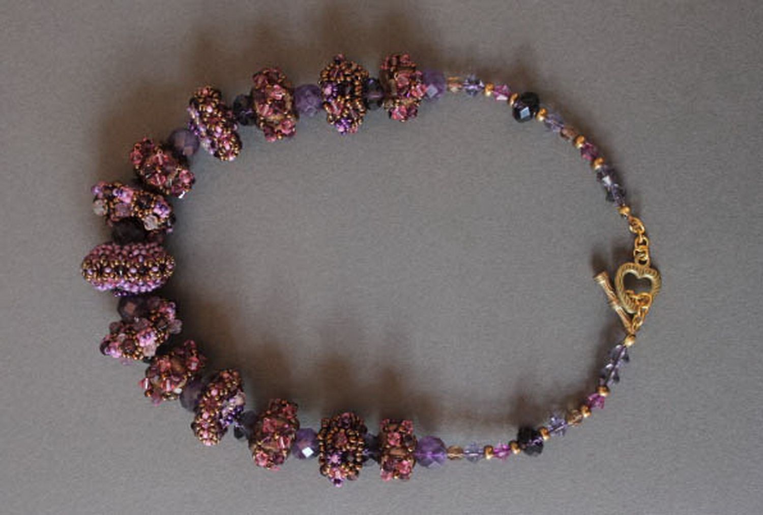 Collar de abalorios de cristal checo con piedras decorativas foto 8