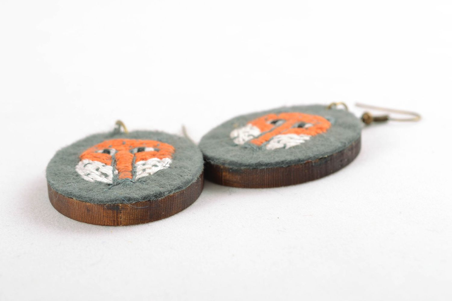 Handmade wooden earrings with satin stitch embroidery photo 3