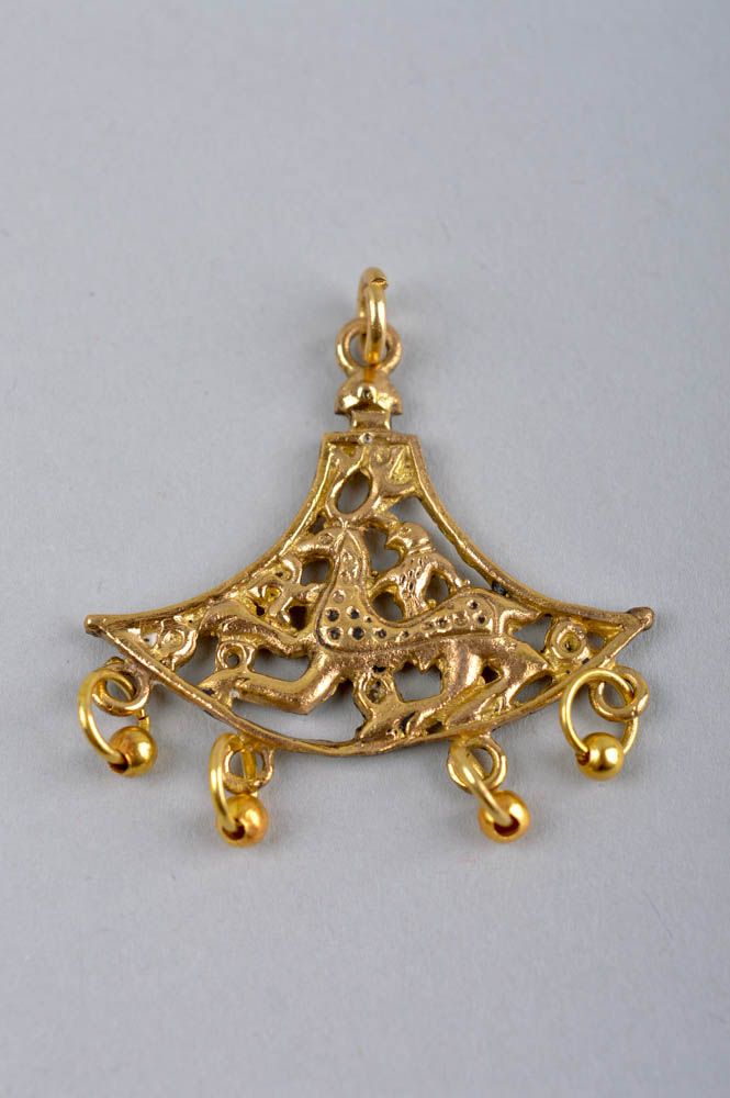 Handmade stylish pendant brass designer accessory metal pendant present photo 2