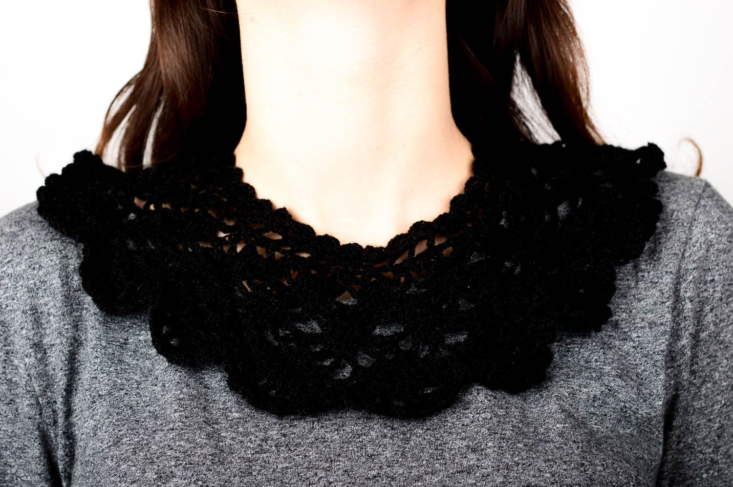 Col tricoté fait main Col claudine Accessoires tricot noir Cadeau femme design photo 2