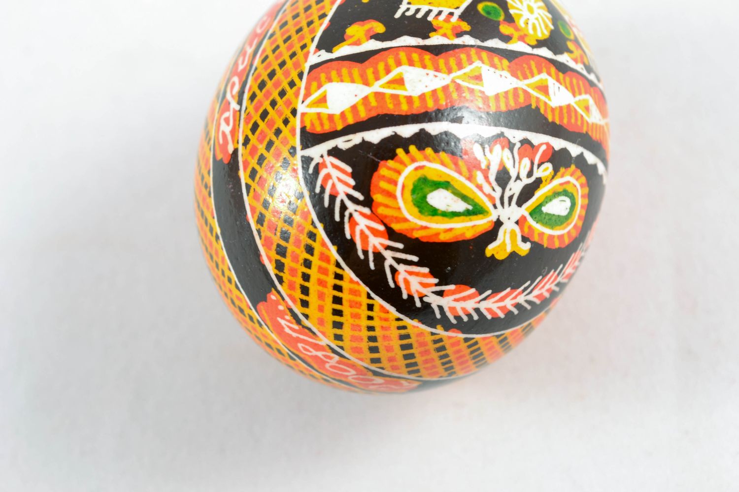 Handmade painted egg photo 5