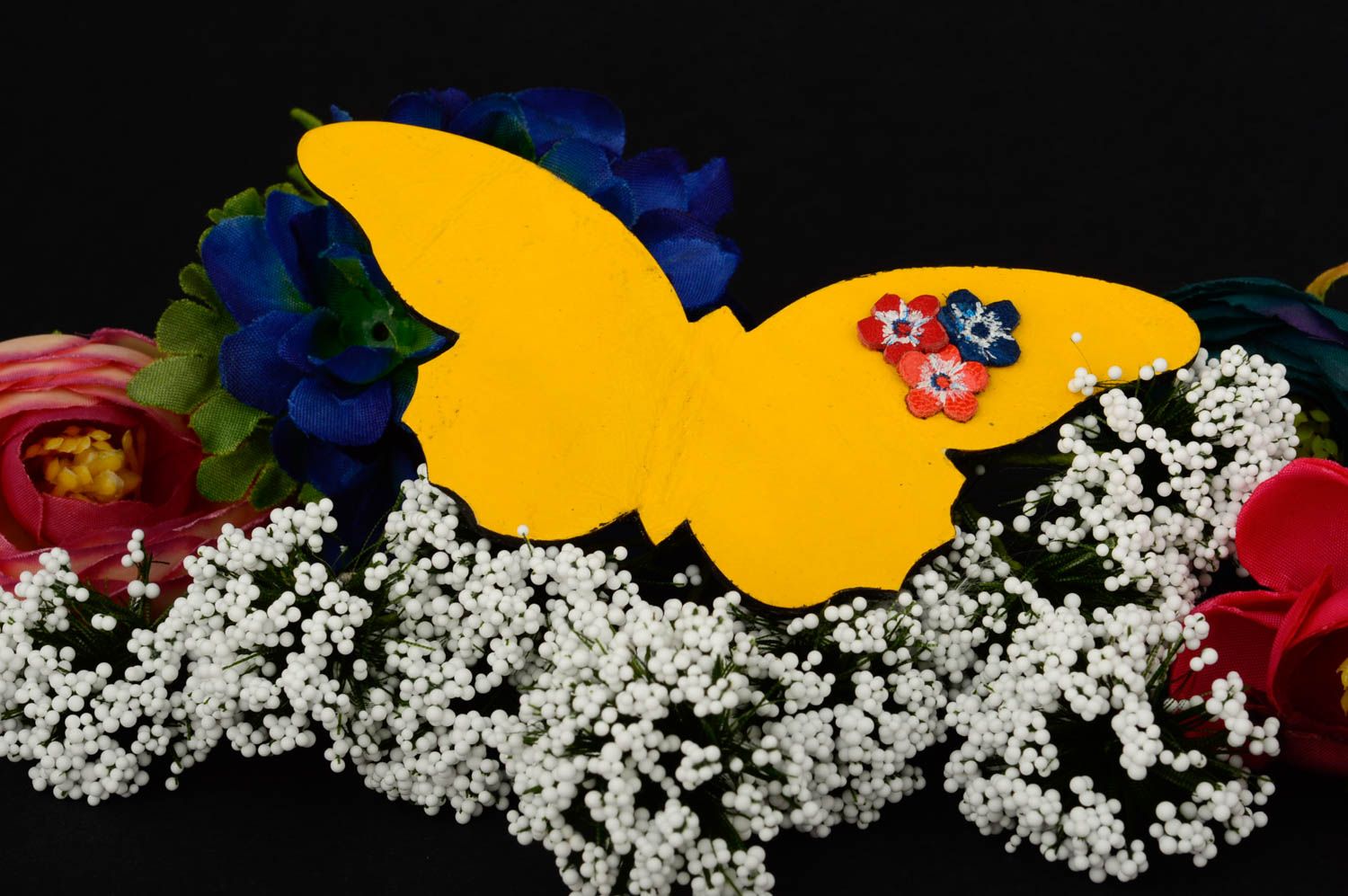 Broche jaune Bijou fait main papillon et fleurs en cuir Cadeau pour femme photo 1
