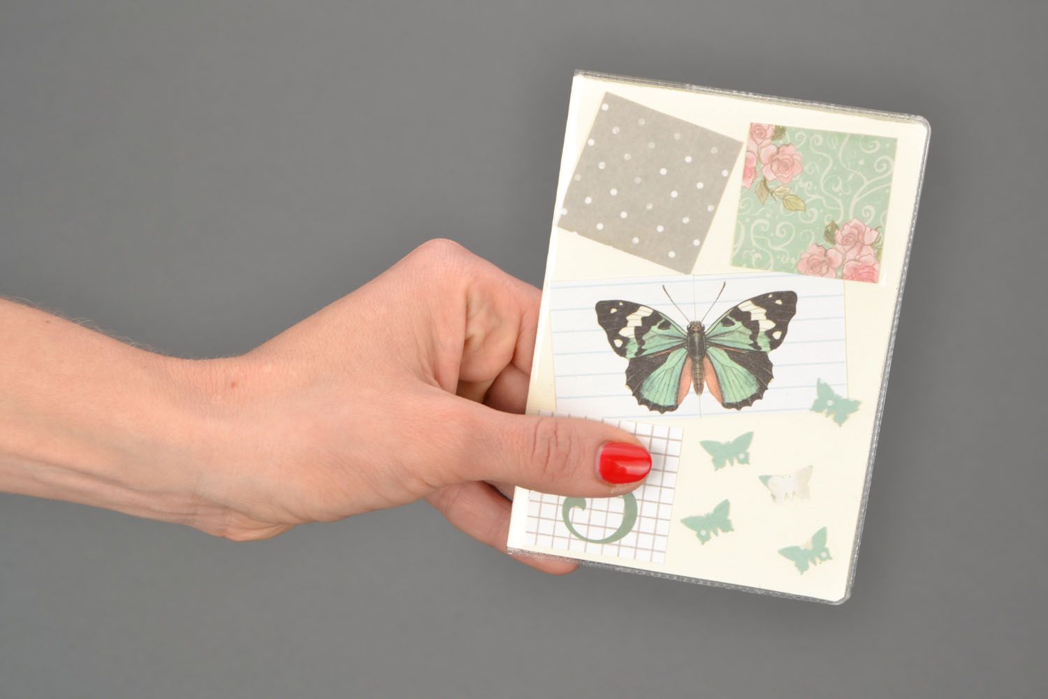 Обложка на паспорт скрапбукинг Бабочки фото 2