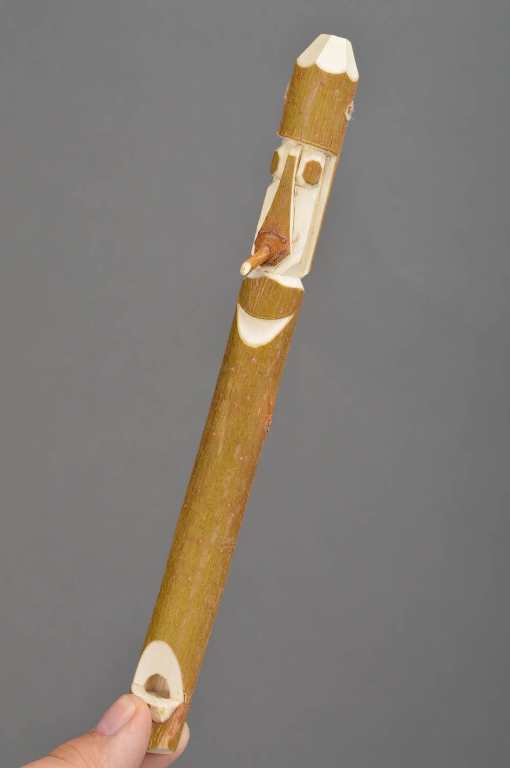 Деревянная свистулька ручной работы вырезанная из целой веточки вербы Тотем фото 5