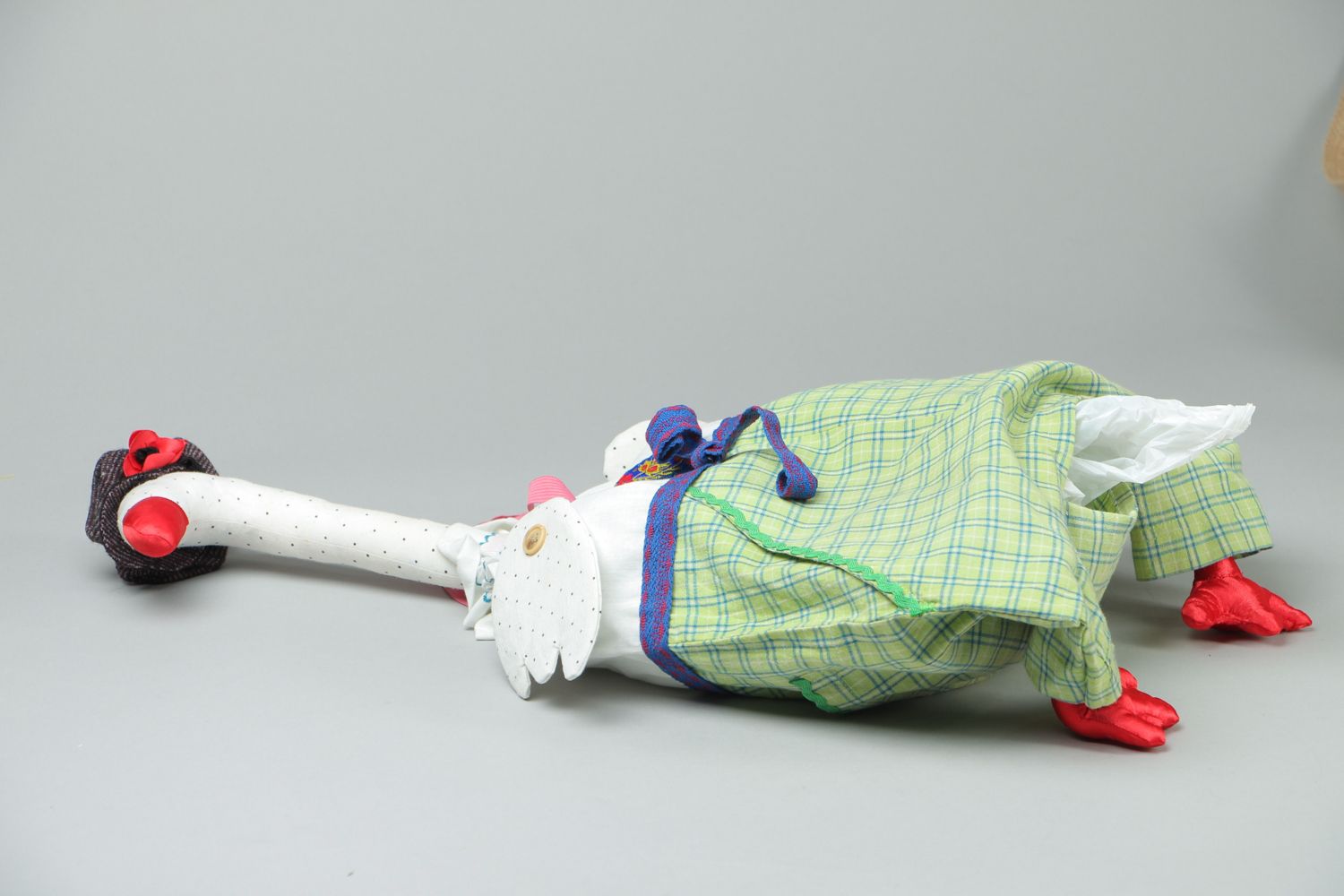 Fabric toy goose for keeping plastic bags photo 2