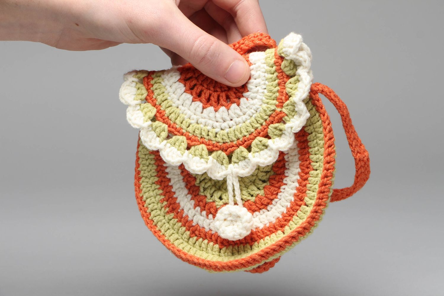 Small crochet bag with long strap photo 3