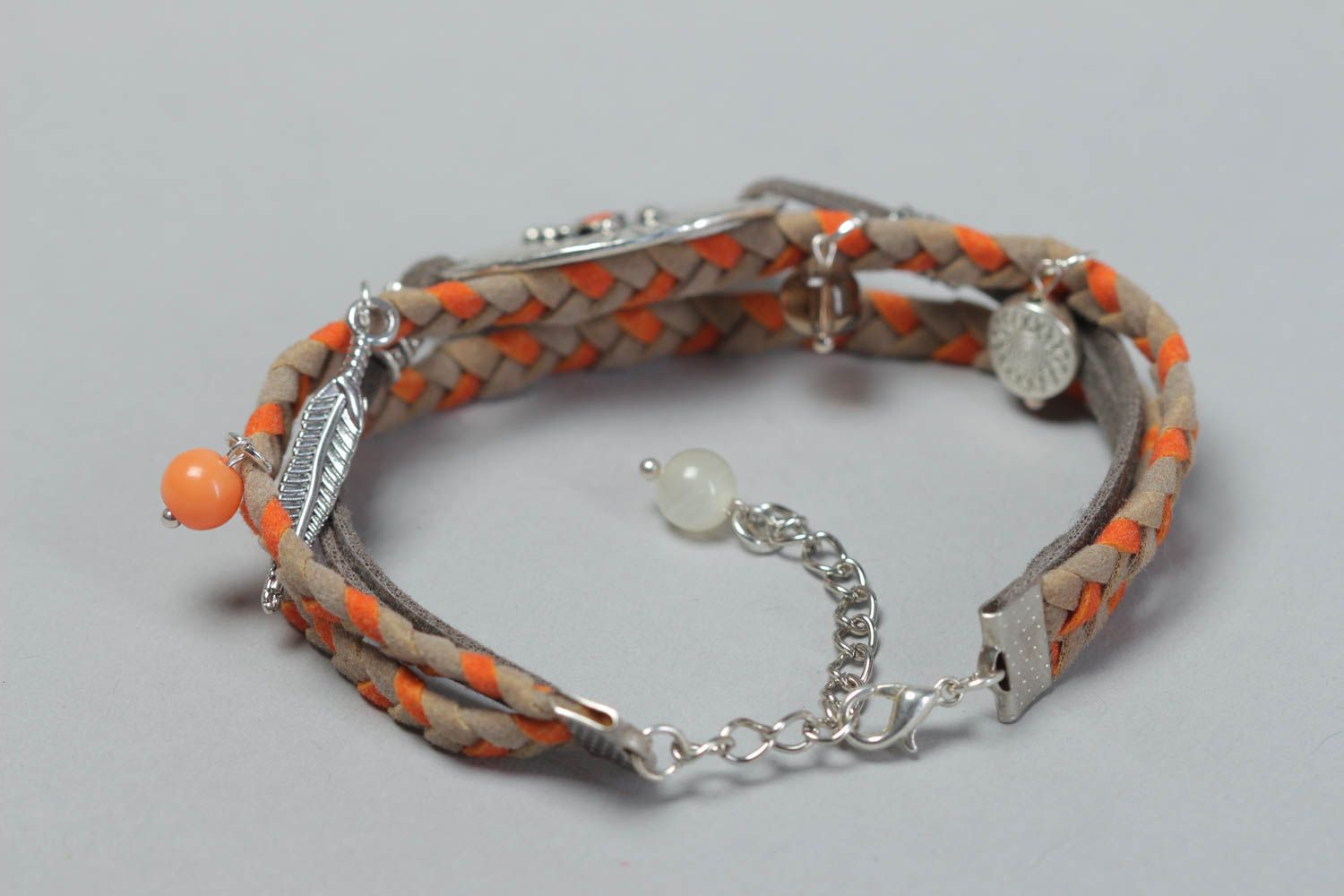 Bracelet en cuir tressé fin orange-gris fait main de style ethnique original photo 4
