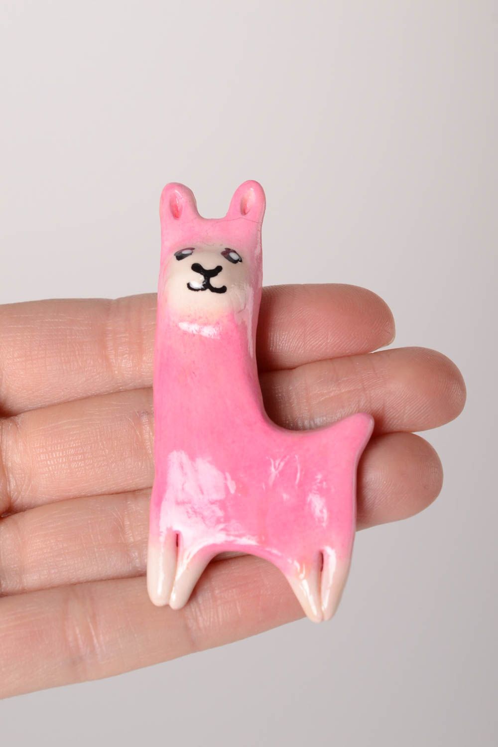 Украшение ручной работы собака брошь из полимерной глины розовая женская брошь фото 2