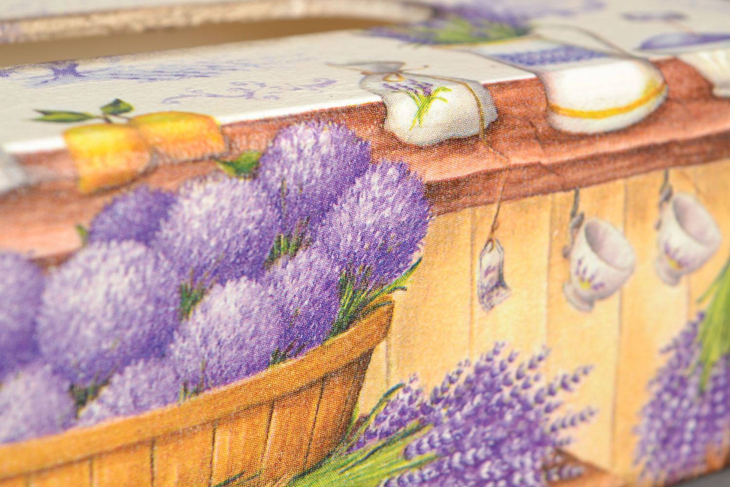 Painted wooden napkin holder Lavender photo 4