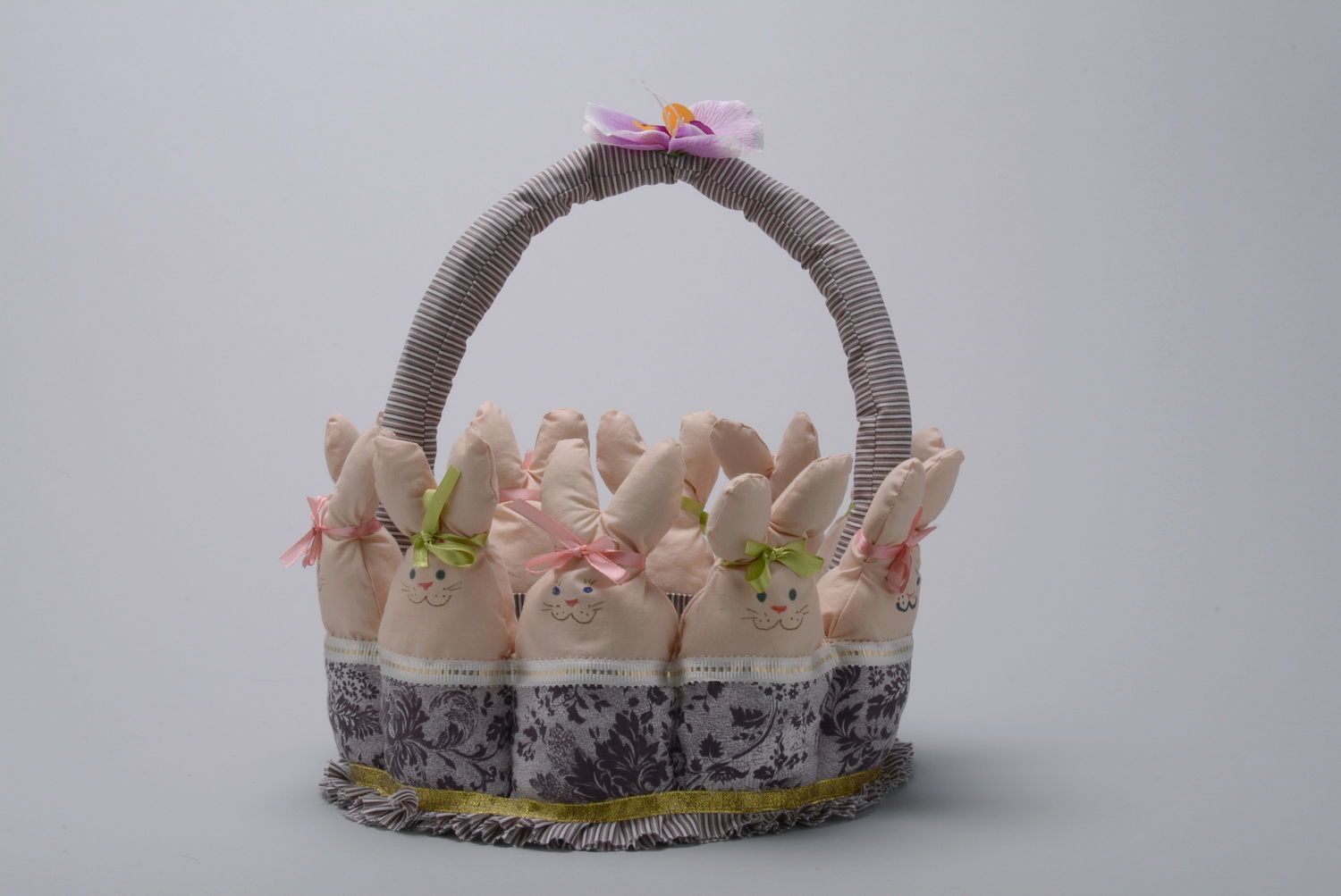 Decorative table basket Hares photo 4