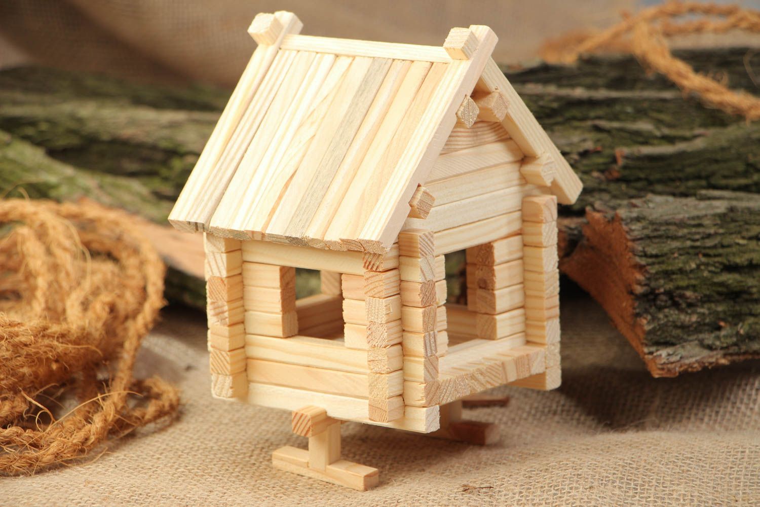 Jeu de construction de maison en bois 81 pièces jouet d'éveil original fait main photo 1