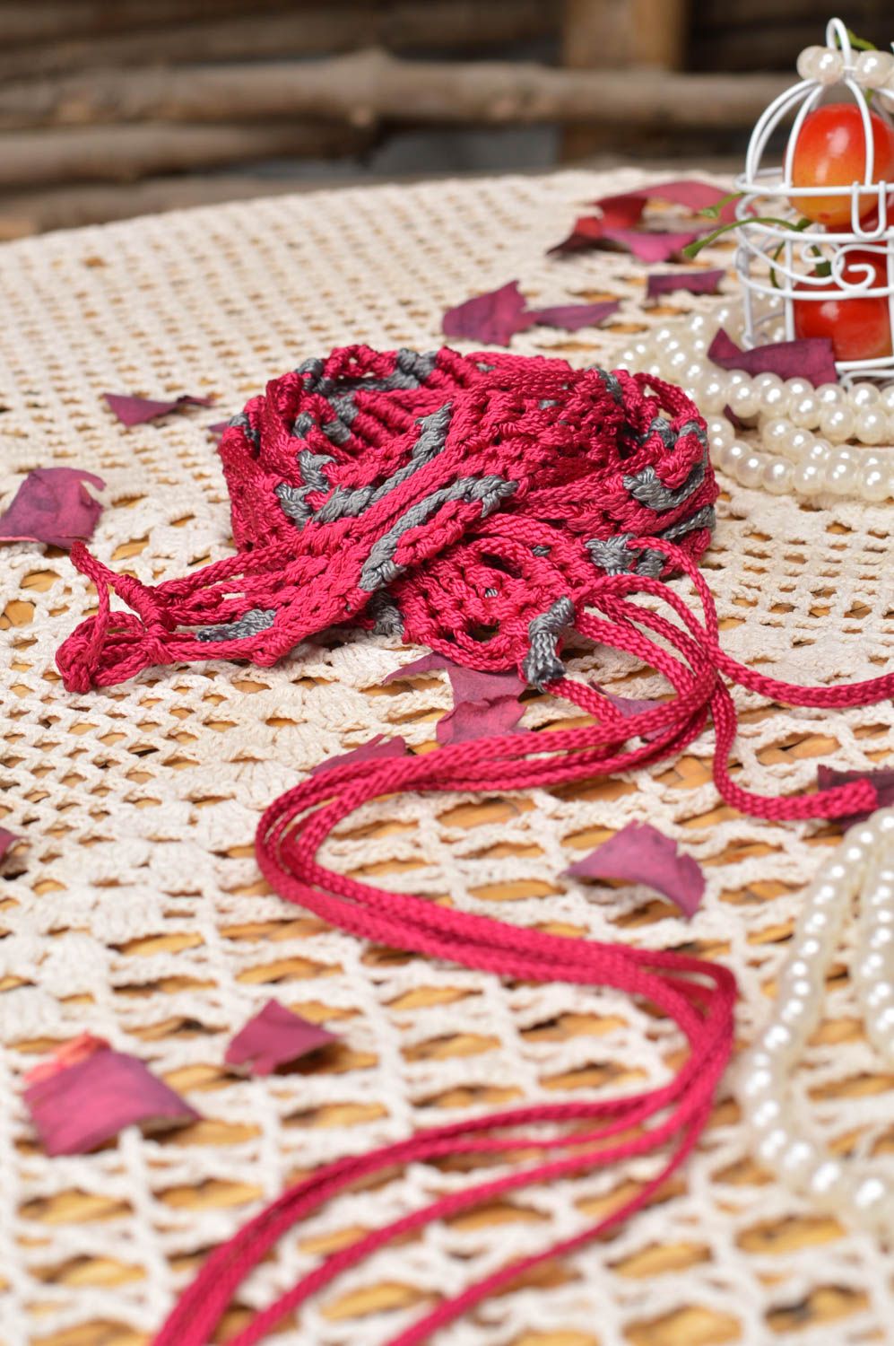 Handmade female grey and crimson belt made of laces using macrame technique photo 1