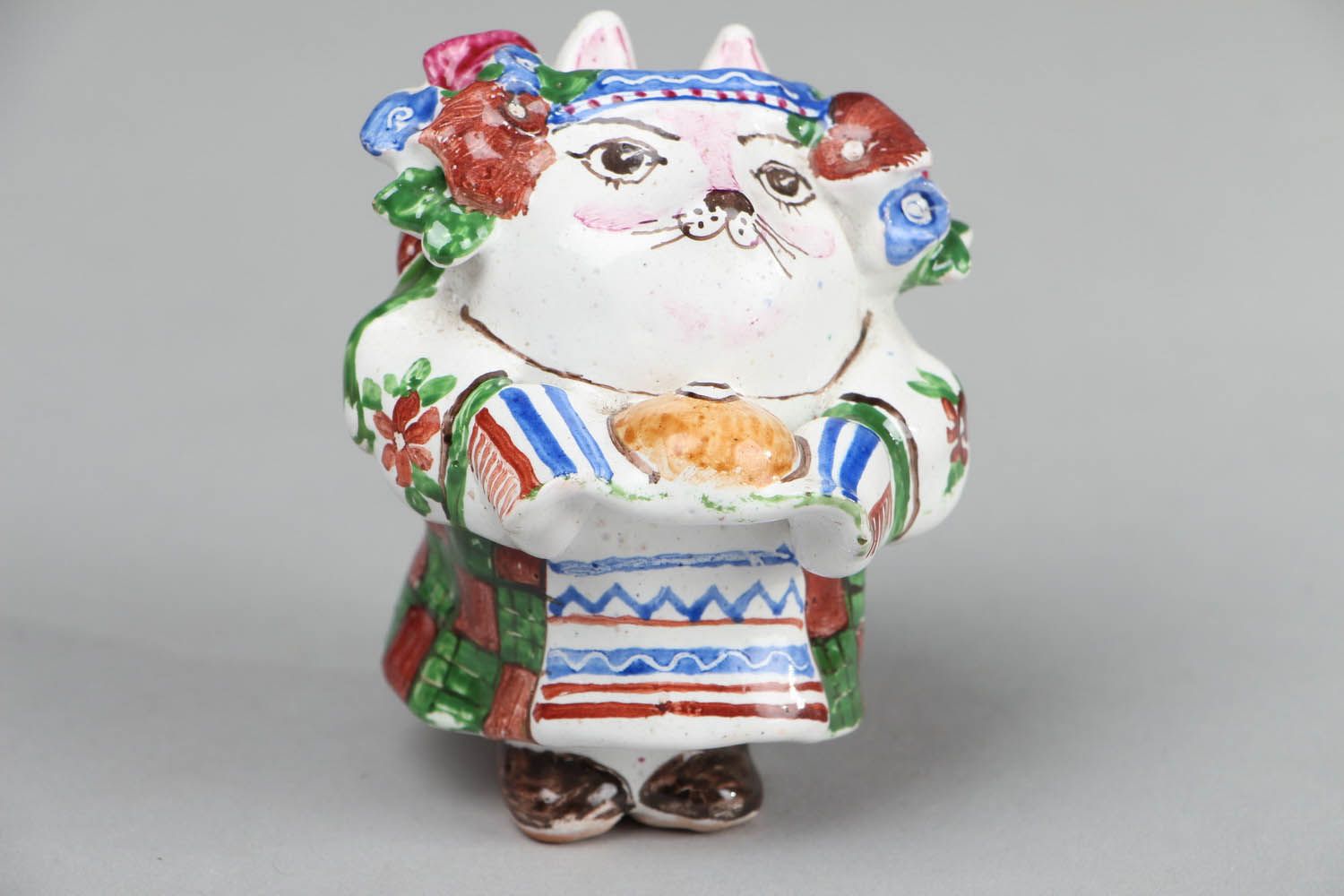 Figurine céramique décorative Chatte ukrainienne  photo 1
