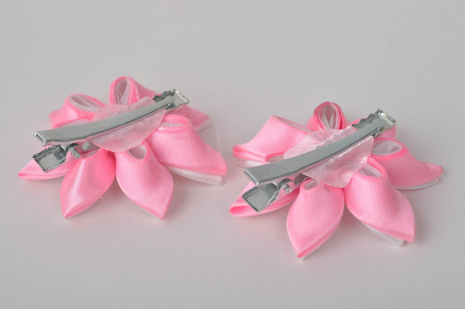 Haarspangen Set handgemachter Schmuck Haarspangen für Mädchen 2 Stück rosa weiß foto 5