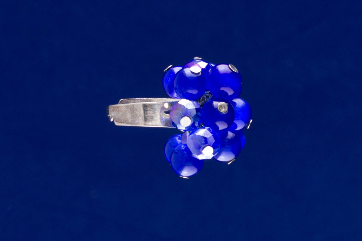 Grande bague en œil-de-chat et perles de cristal bleue faite main pour femme photo 2