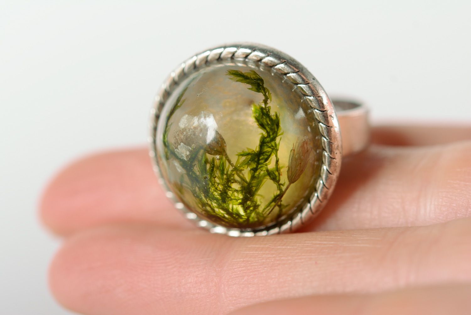 Round handmade ring with real plants coated with epoxy Moss and Yarrow photo 2