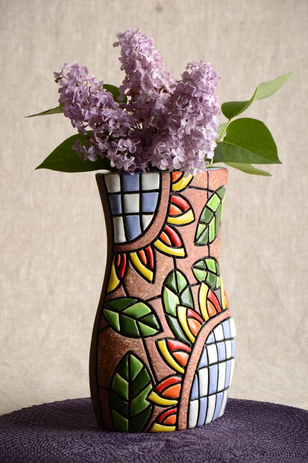 Полуфарфоровая ваза из глины ручной работы расписанная пигментами красивая 1.5 л фото 1