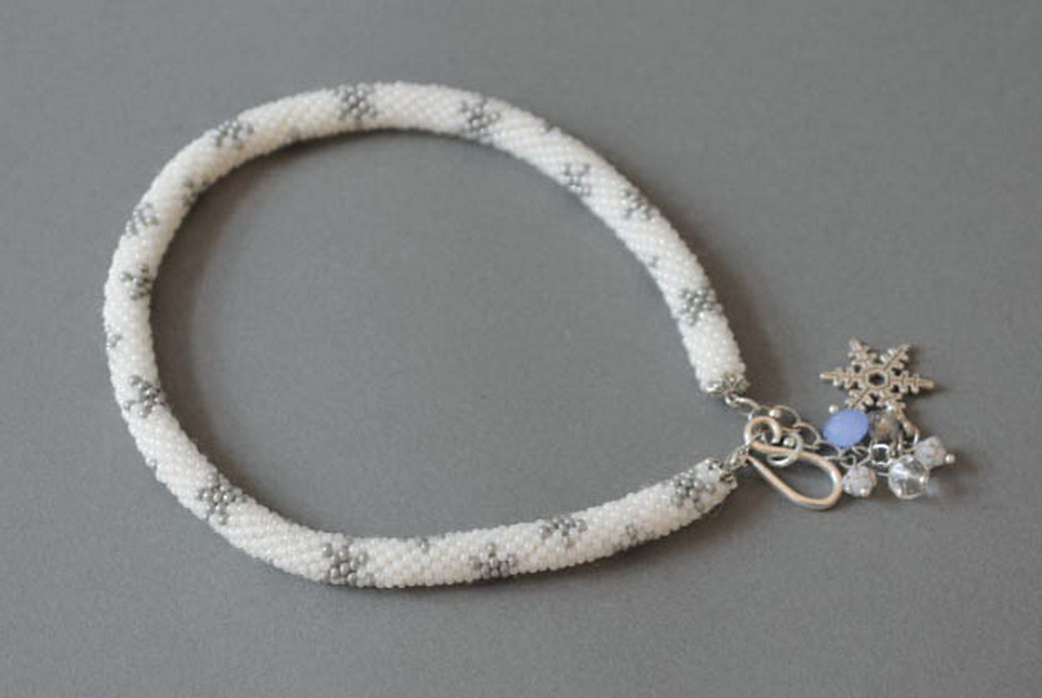 Plaited bracelet made from Czech beads photo 8